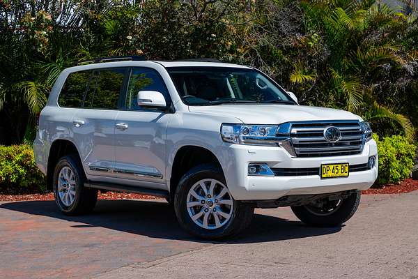 2021 Toyota Landcruiser Sahara VDJ200R