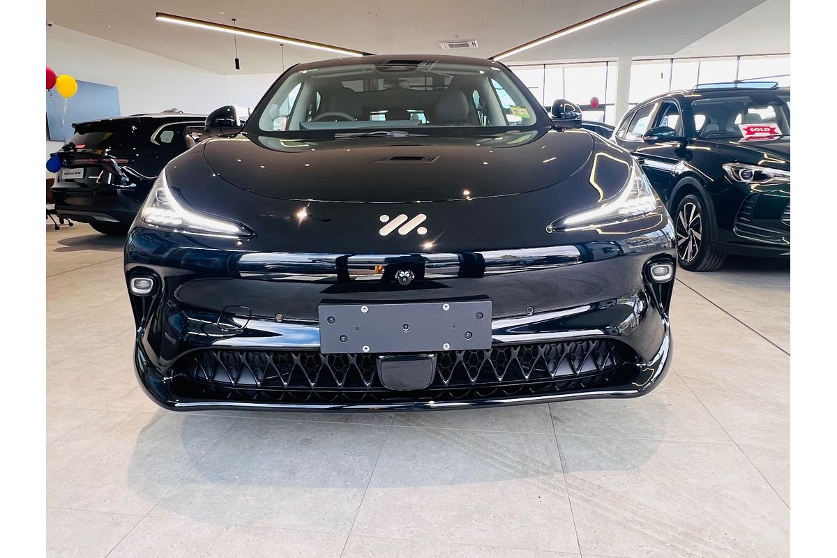 2025 MG IM6 Premium S12L