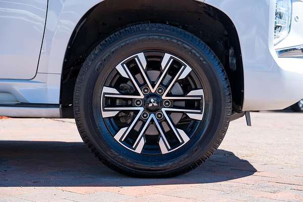 2023 Mitsubishi Pajero Sport Exceed QF