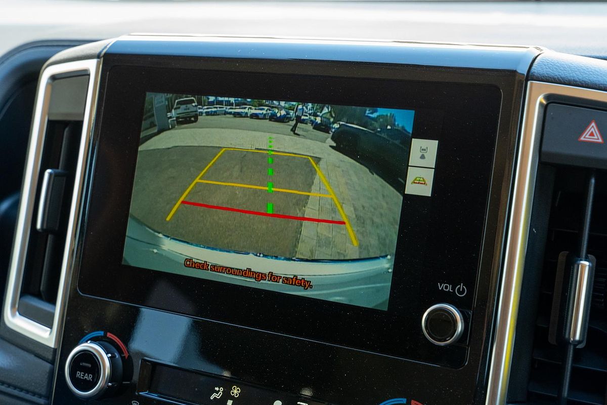 2024 Toyota Granvia VX GDH303R