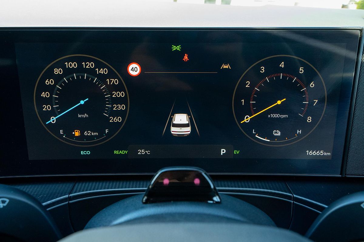 2024 Hyundai Santa Fe Hybrid Calligraphy MX5.V1