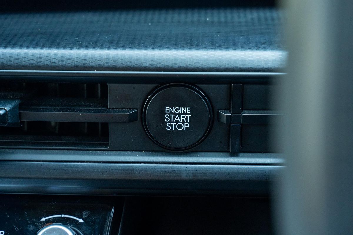 2024 Hyundai Santa Fe Hybrid Calligraphy MX5.V1