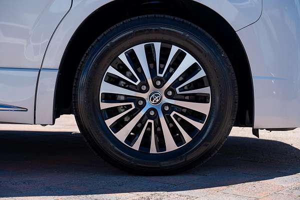 2024 Toyota Granvia VX GDH303R