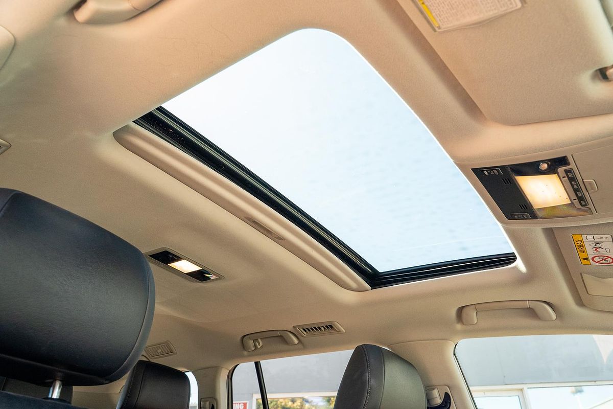 2017 Toyota Landcruiser VX VDJ200R