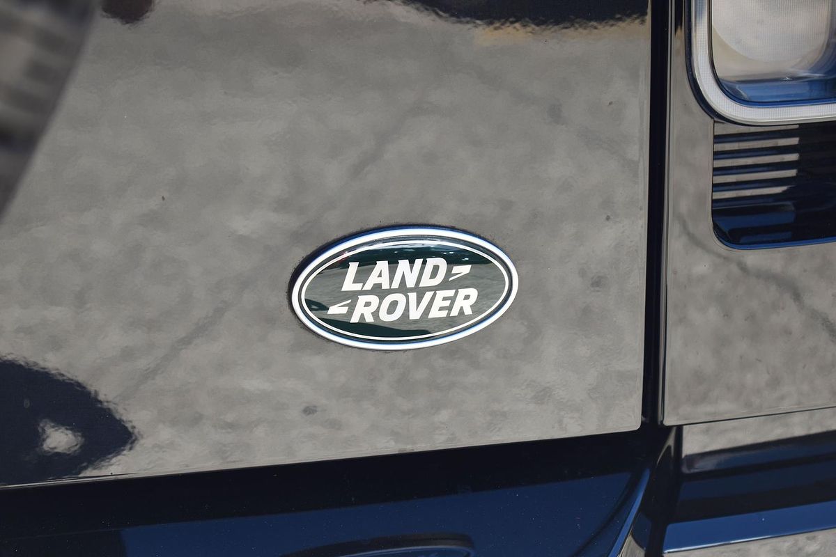 2023 Land Rover Defender 110 P525 V8 L663