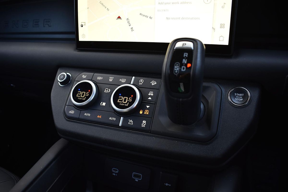 2023 Land Rover Defender 110 P525 V8 L663