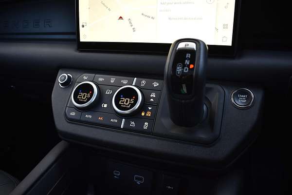2023 Land Rover Defender 110 P525 V8 L663