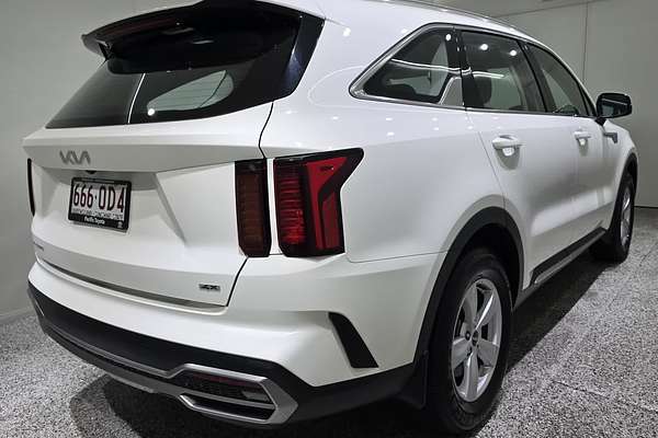 2023 Kia Sorento S MQ4