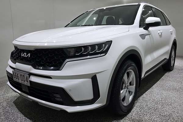 2023 Kia Sorento S MQ4