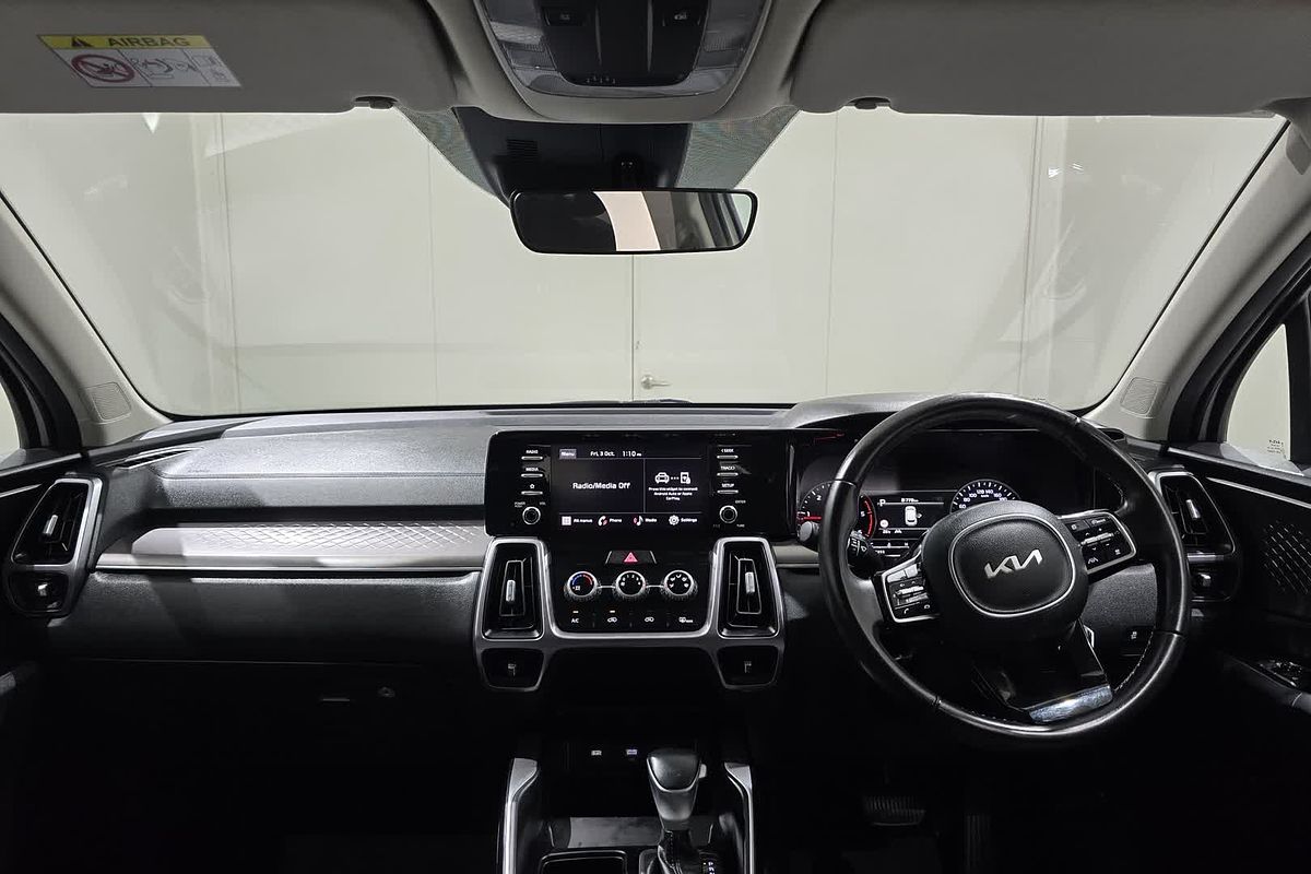 2023 Kia Sorento S MQ4