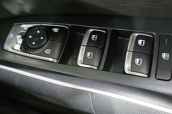 2023 Kia Sorento S MQ4