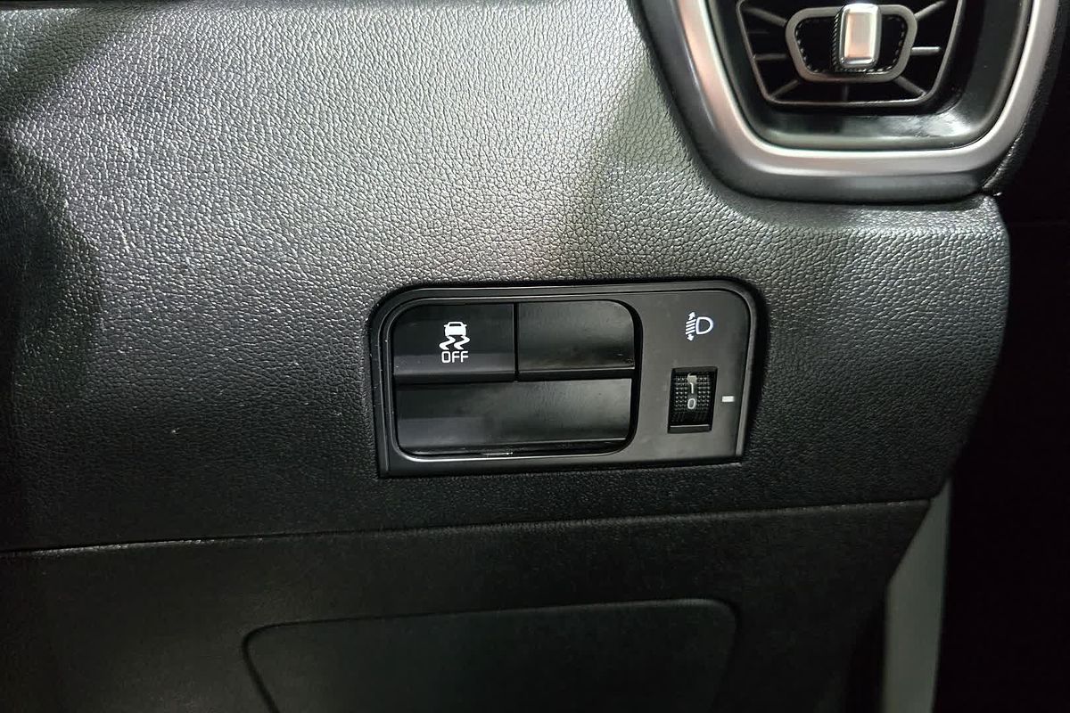 2023 Kia Sorento S MQ4