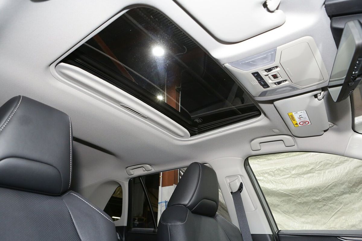 2025 Toyota RAV4 Cruiser AXAH54R