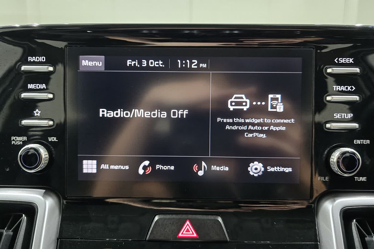 2023 Kia Sorento S MQ4