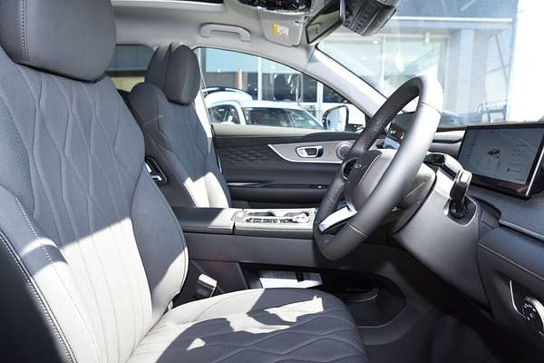 2025 Chery Tiggo 8 Super Hybrid Ultimate T31