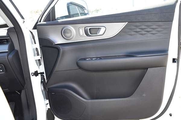 2025 Chery Tiggo 8 Super Hybrid Ultimate T31