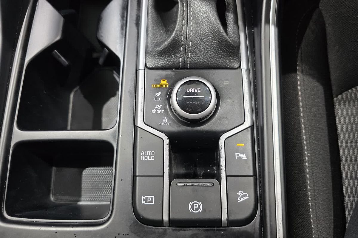 2023 Kia Sorento S MQ4