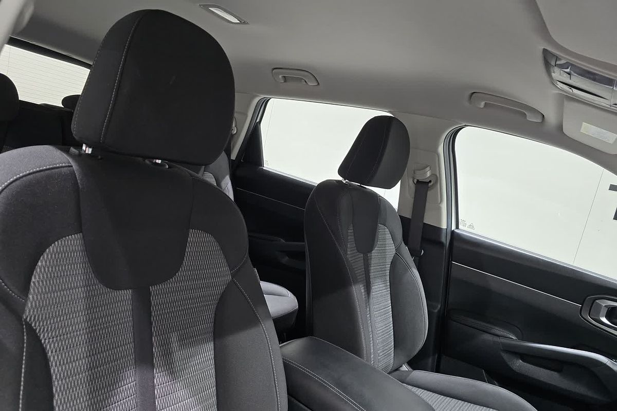 2023 Kia Sorento S MQ4