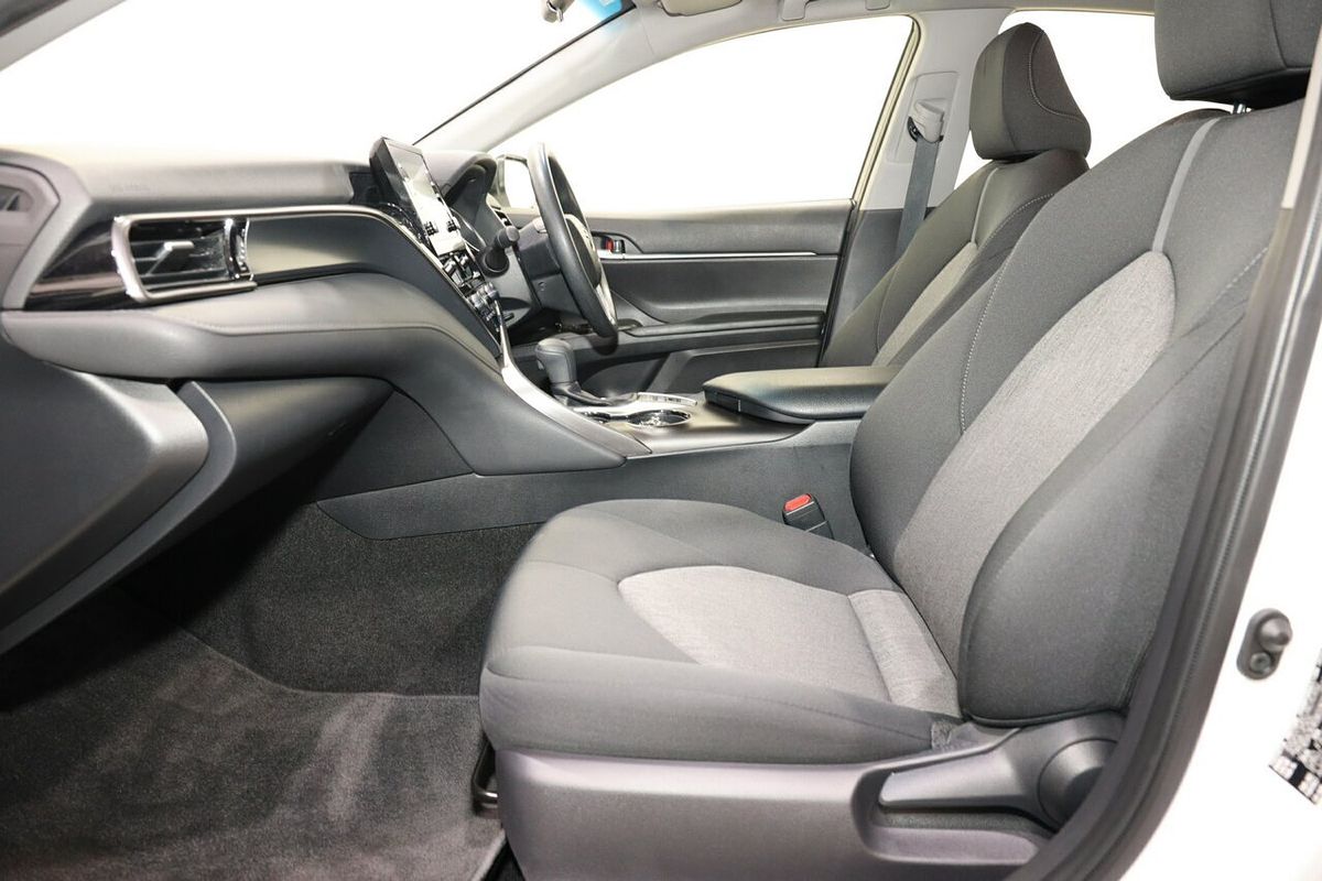 2023 Toyota Camry Ascent AXVH70R
