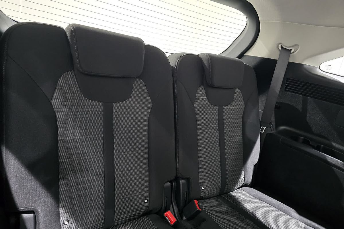 2023 Kia Sorento S MQ4