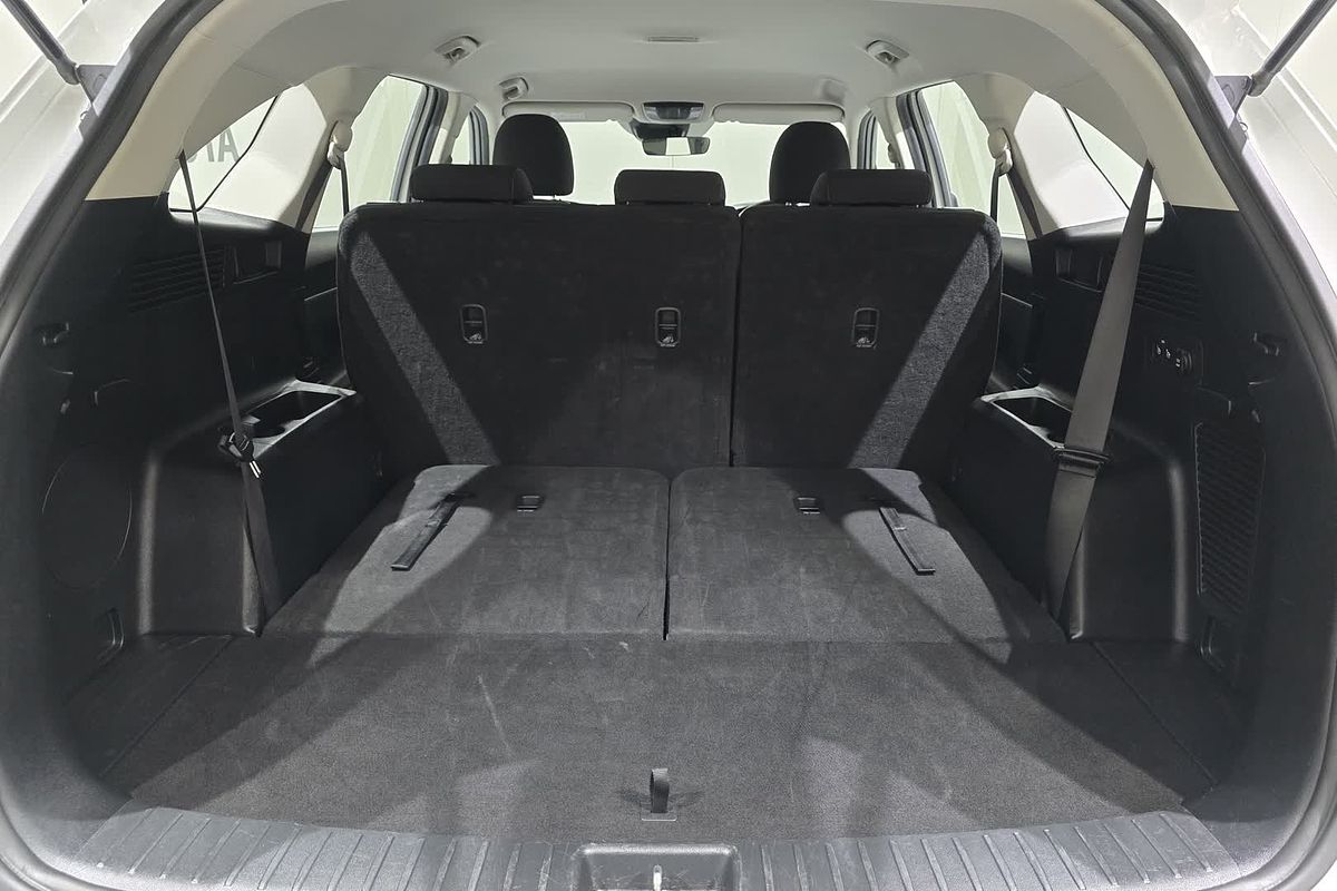 2023 Kia Sorento S MQ4