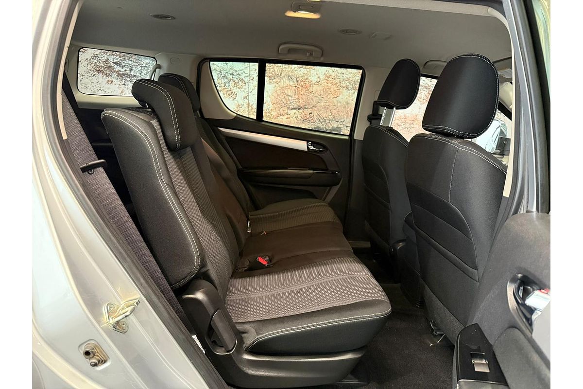 2018 Isuzu MU-X LS-U