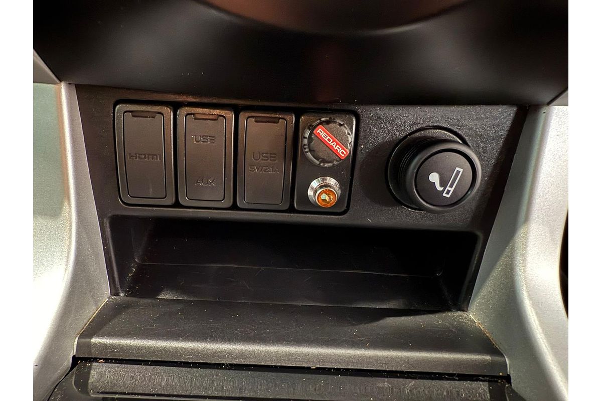 2018 Isuzu MU-X LS-U