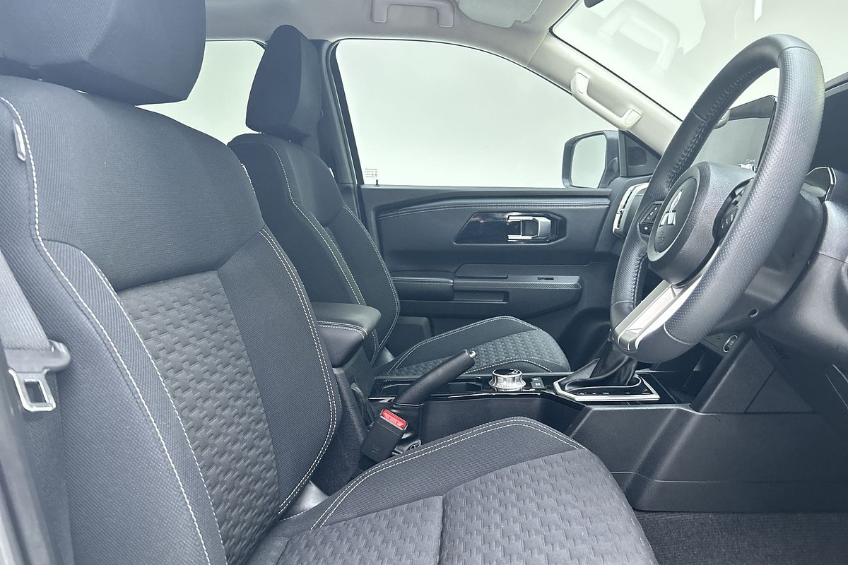 2024 Mitsubishi Triton GLS MV 4X4