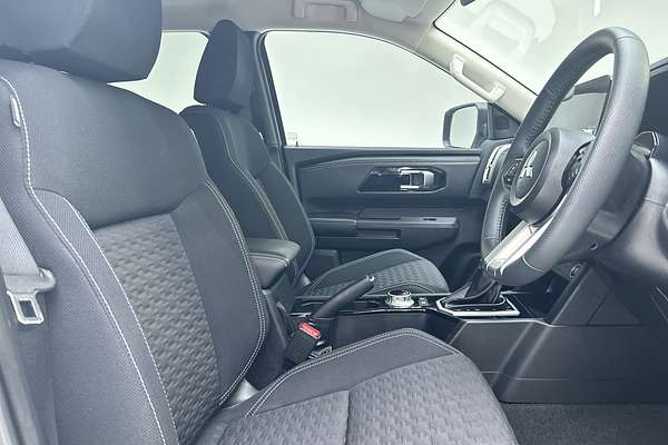 2024 Mitsubishi Triton GLS MV 4X4