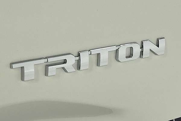 2024 Mitsubishi Triton GLS MV 4X4