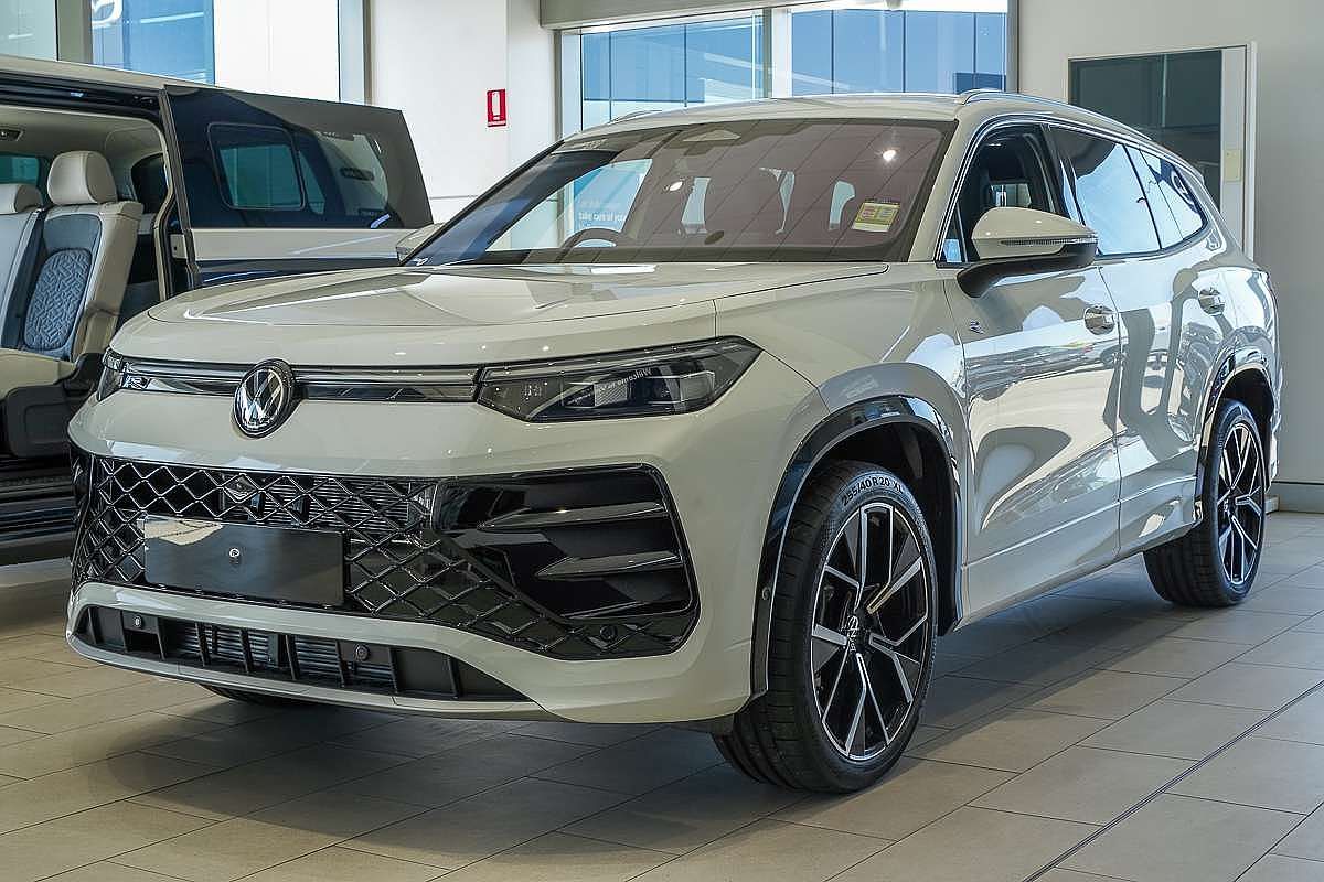 2025 Volkswagen Tayron 195TSI R-Line R4
