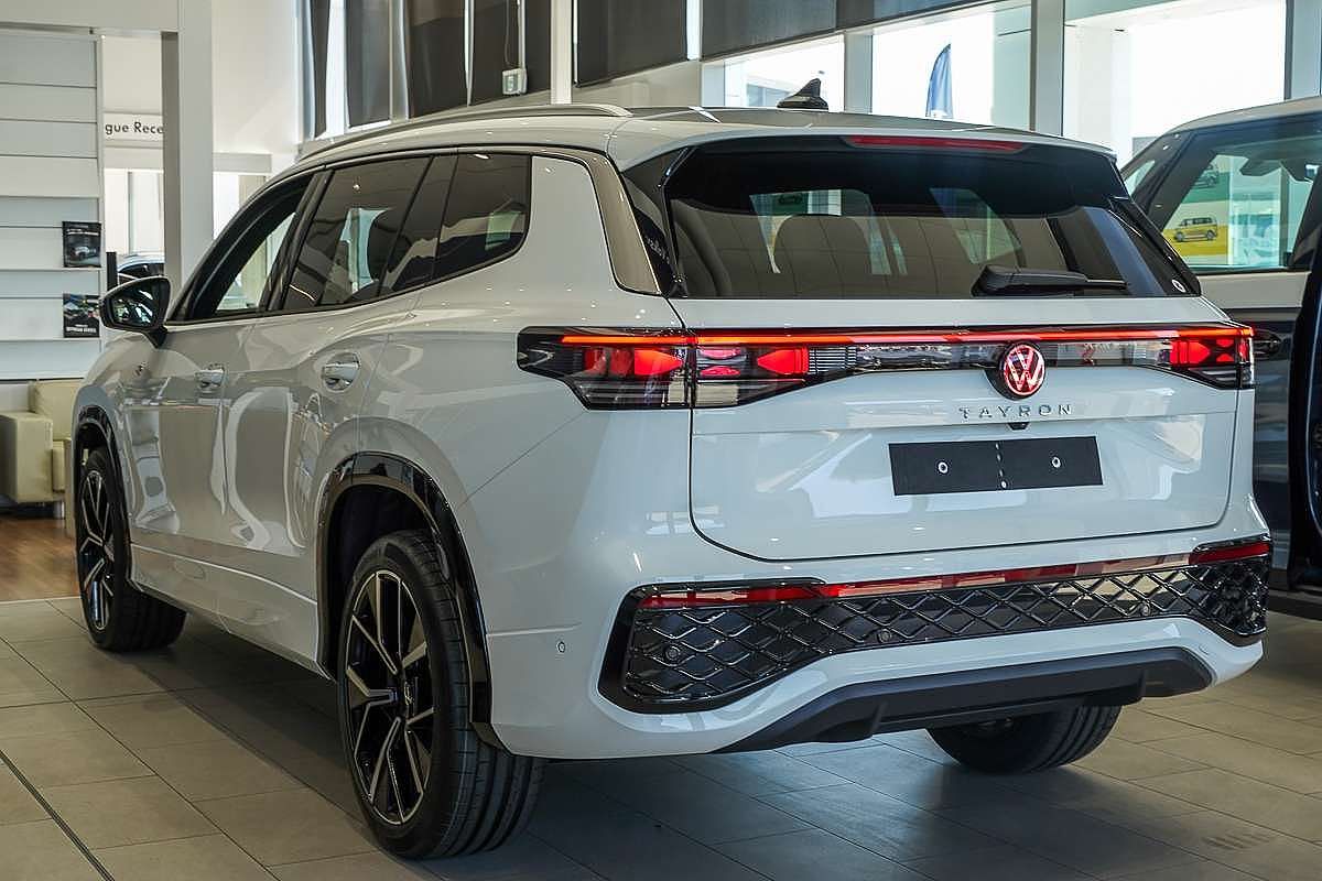 2025 Volkswagen Tayron 195TSI R-Line R4