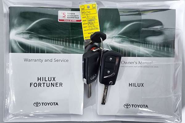 2021 Toyota Hilux SR GUN126R 4X4