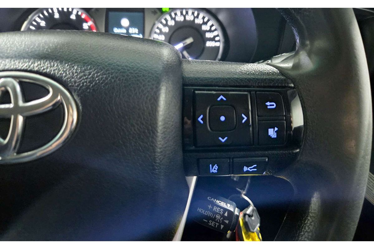 2021 Toyota Hilux SR GUN126R 4X4