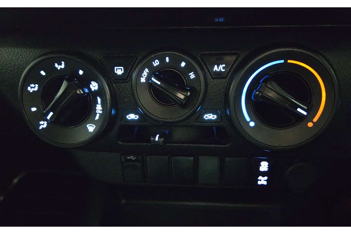 2021 Toyota Hilux SR GUN126R 4X4