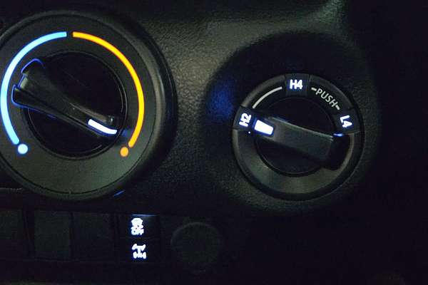 2021 Toyota Hilux SR GUN126R 4X4