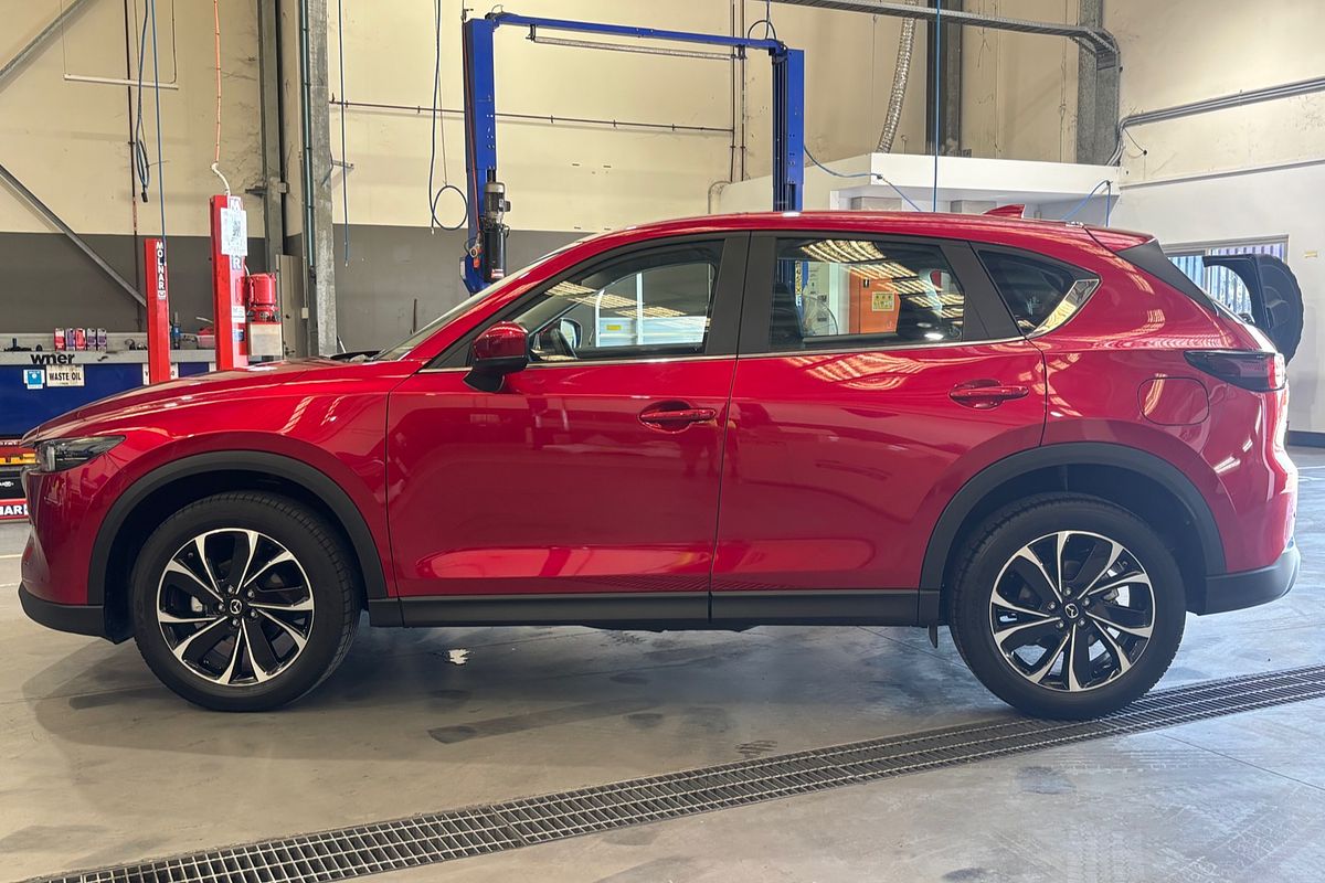2024 Mazda CX-5 G25 Touring KF Series
