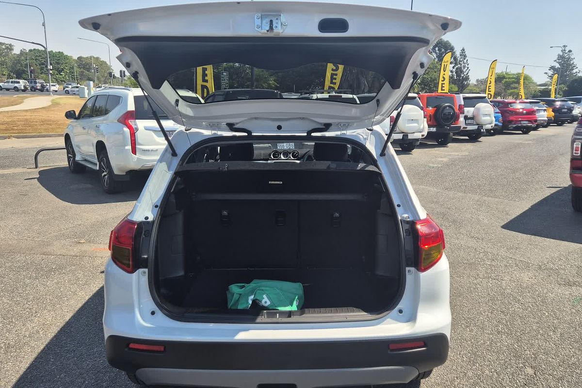 2016 Suzuki Vitara RT-S LY