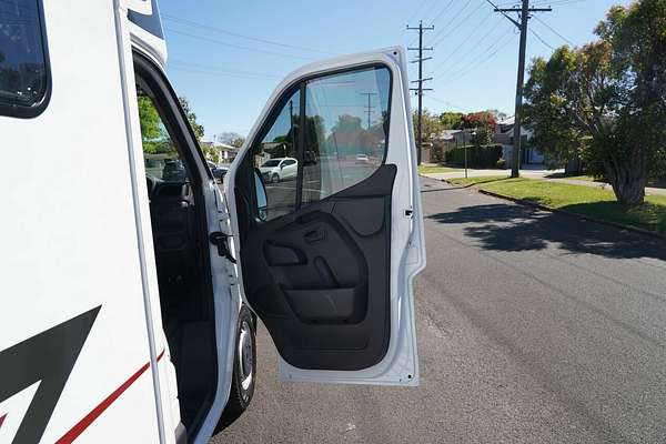 2023 Renault Master