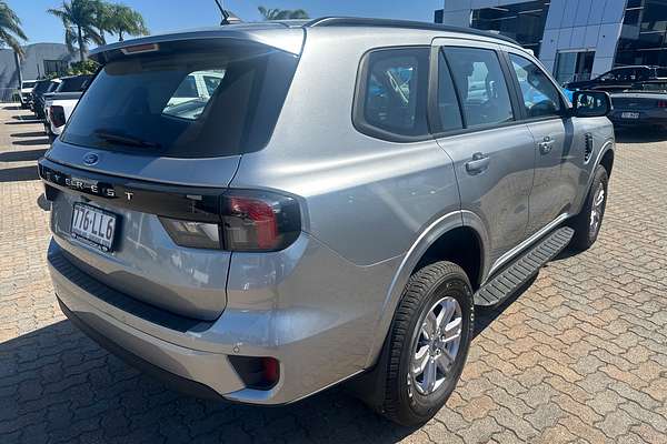 2024 Ford Everest Ambiente 2.0L