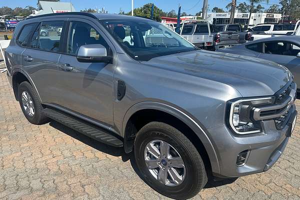 2024 Ford Everest Ambiente 2.0L