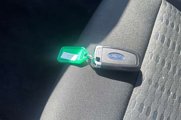 2024 Ford Everest Ambiente 2.0L