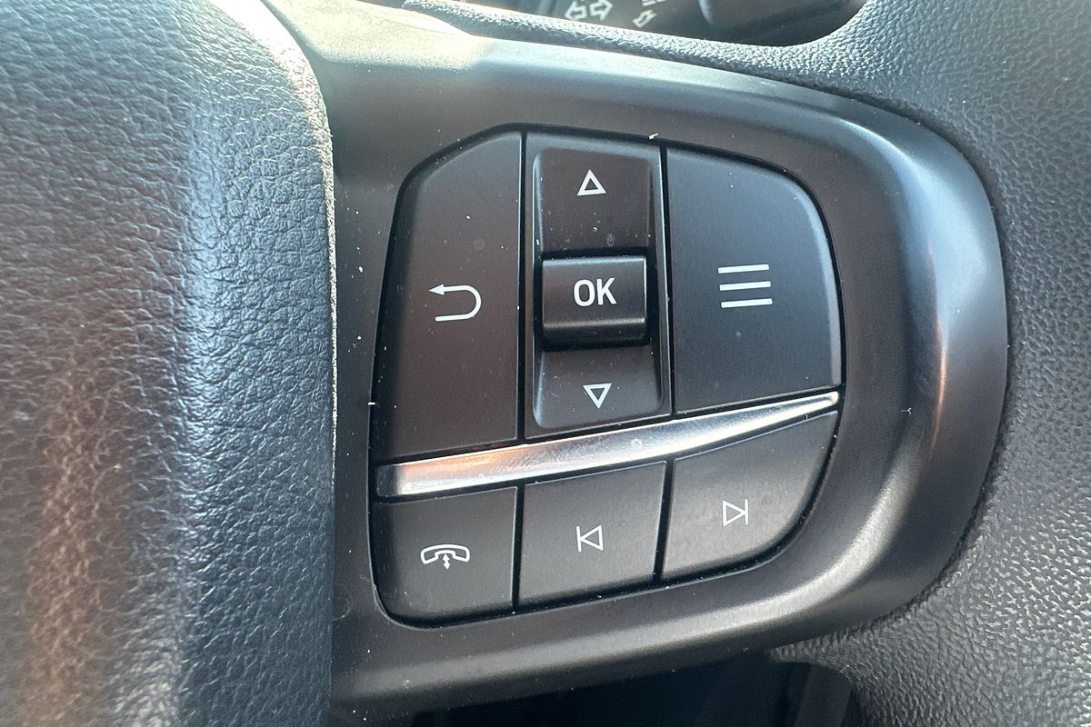 2024 Ford Everest Ambiente 2.0L