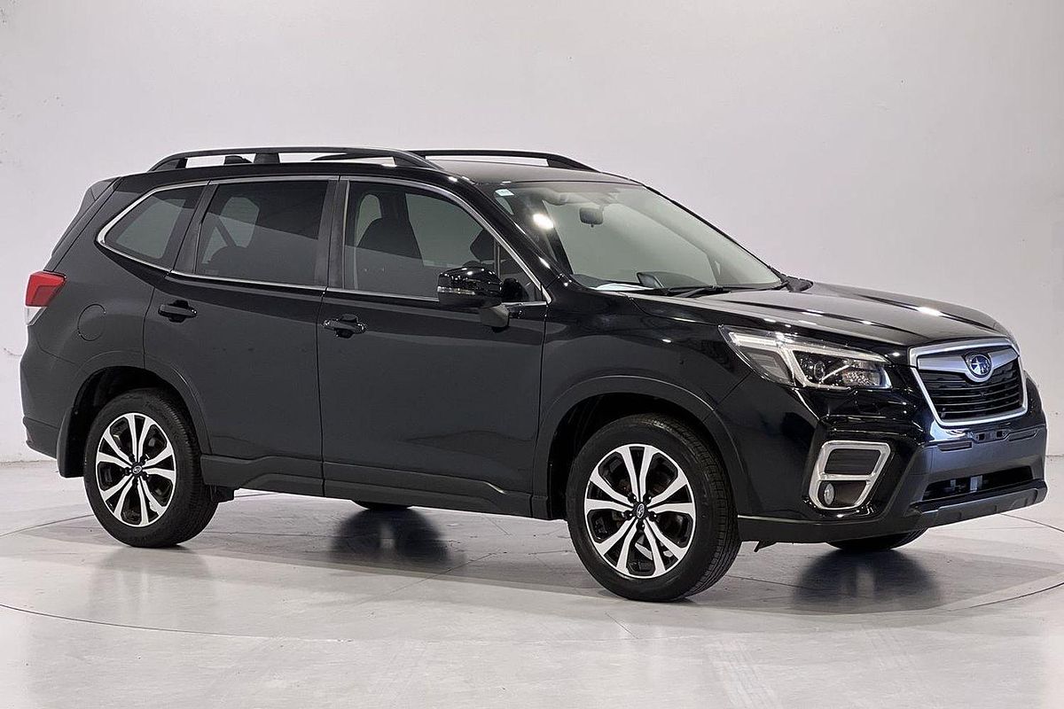 2021 Subaru Forester 2.5i Premium S5