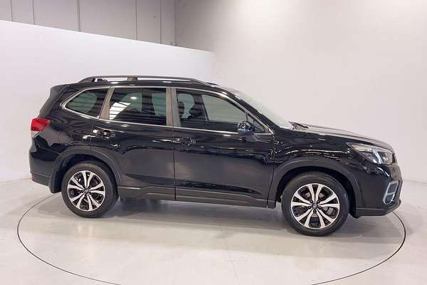 2021 Subaru Forester 2.5i Premium S5
