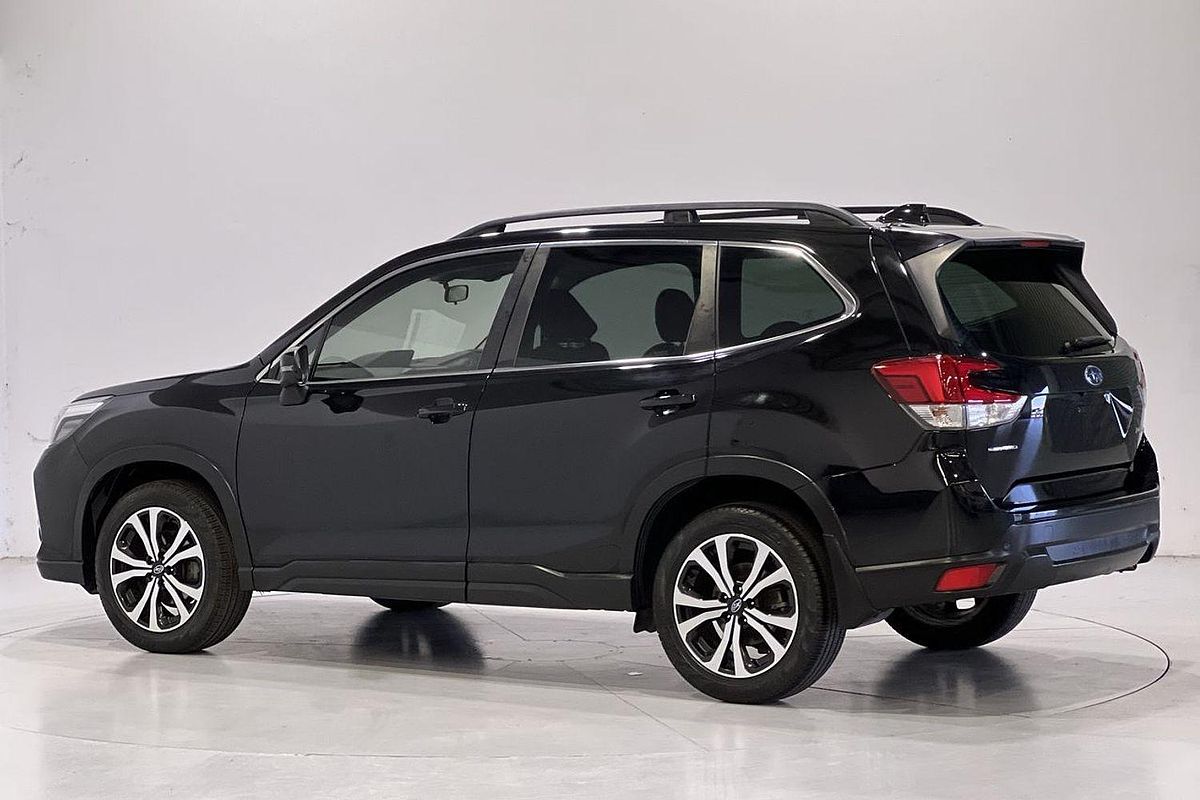 2021 Subaru Forester 2.5i Premium S5