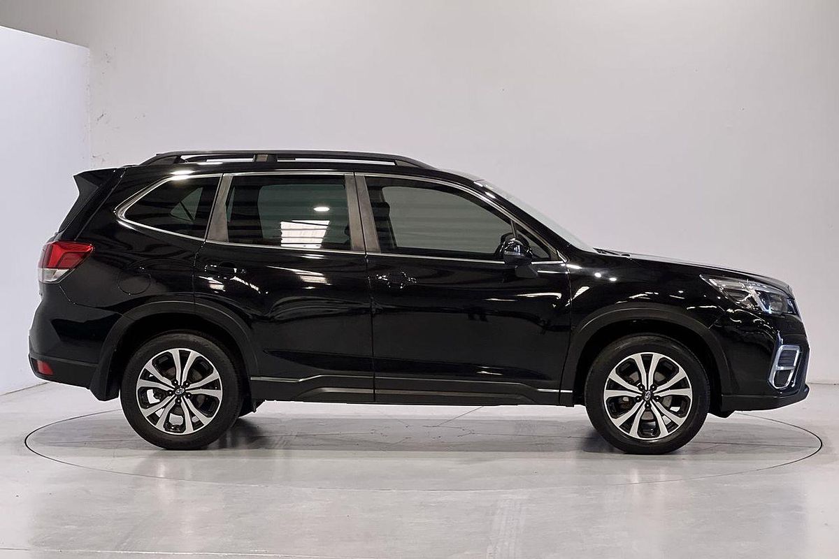 2021 Subaru Forester 2.5i Premium S5