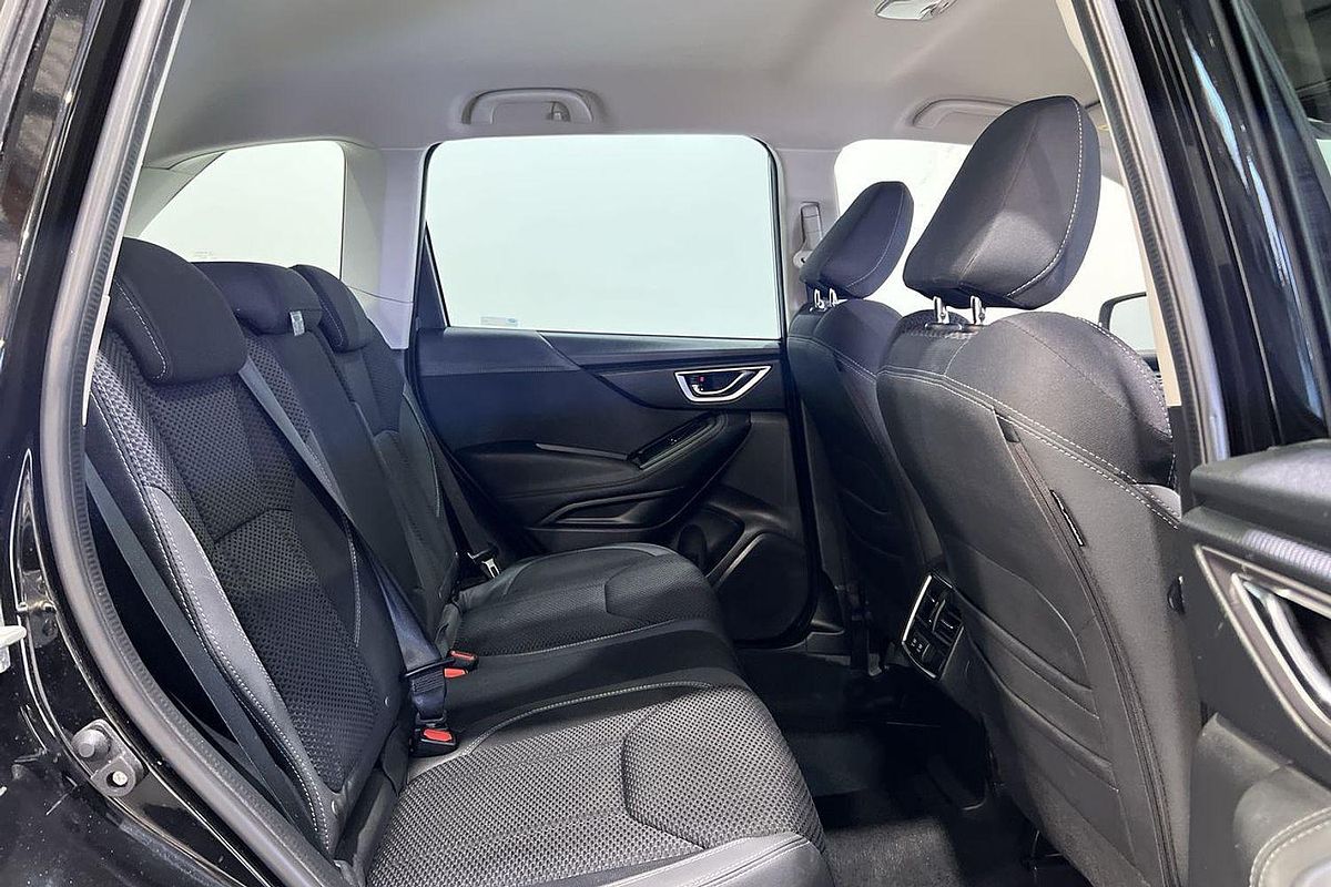 2021 Subaru Forester 2.5i Premium S5