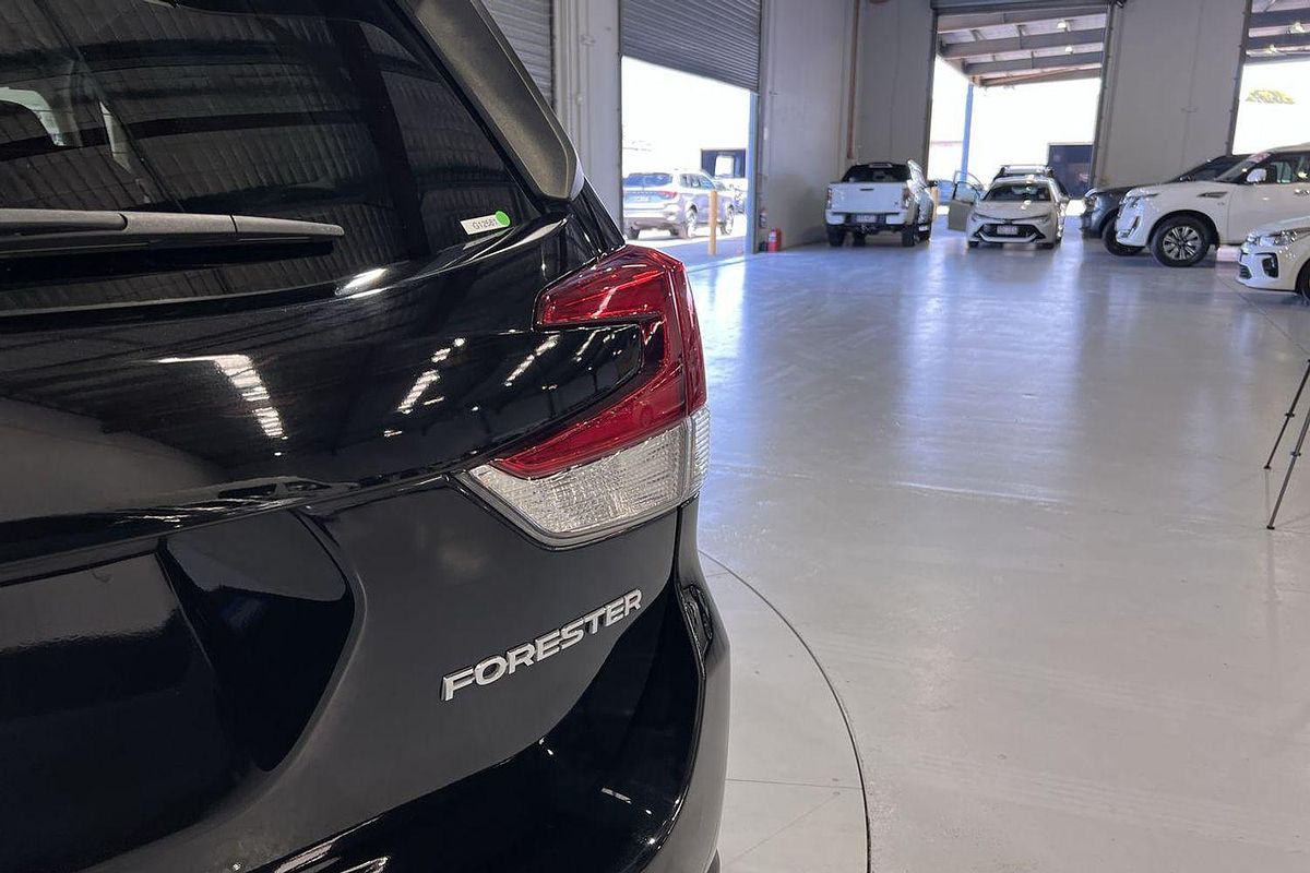 2021 Subaru Forester 2.5i Premium S5