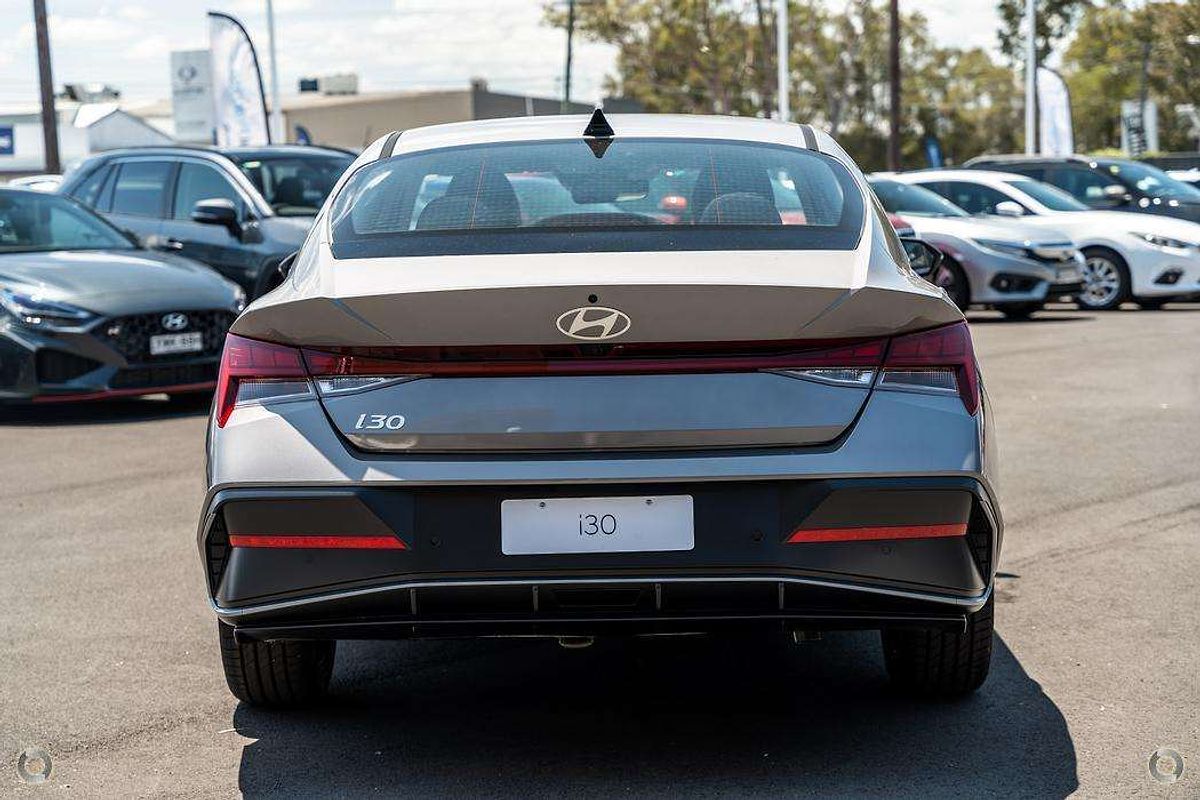 2025 Hyundai i30 Elite Hybrid CN7.V2